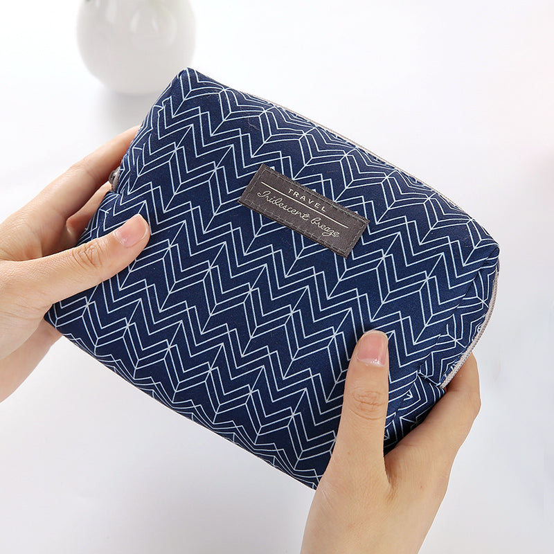 Necessaire para organização de cosméticos e artigos de higiene